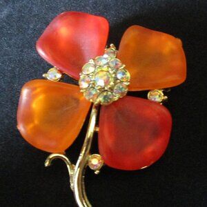 Vtg Unbranded Orange Lucite Rhinestone Stemmed Flower Brooch/Pin  2.5" x 1.75"